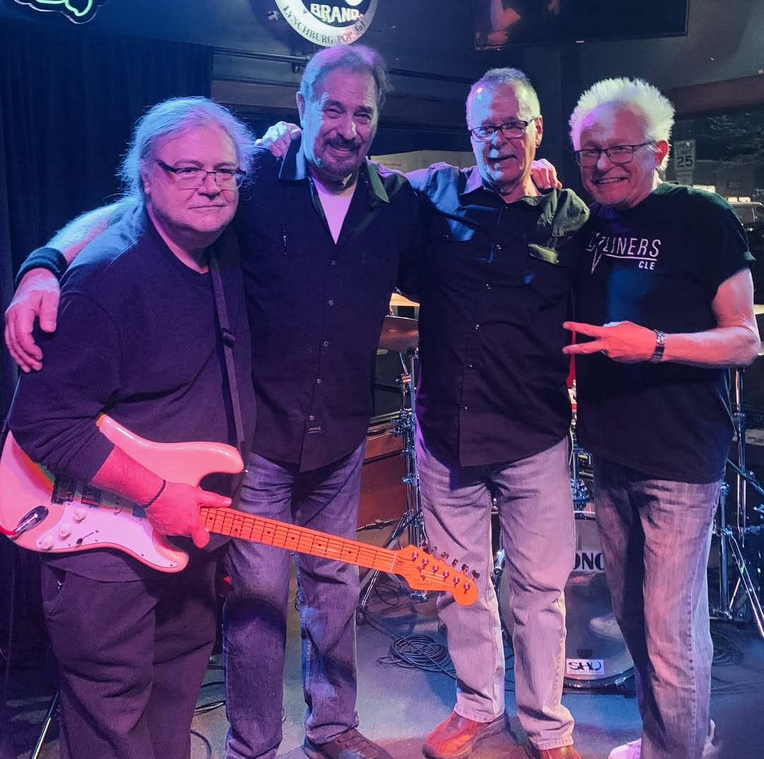 Wednesday Night Jams — Brian Davidson & Mike Starcher